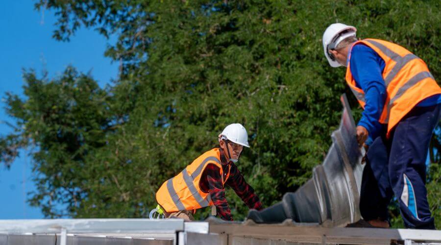 Roof maintenance in Minden, TX